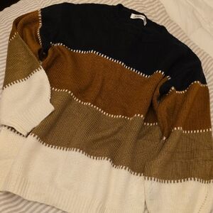 NWOT Crewneck Sweater - Black, Brown, and Cream